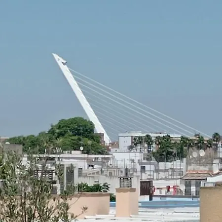 Apartamento Casco Historico Con Atico. Seville