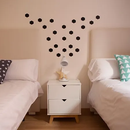 Ole - Albareda 24 Apartmán
