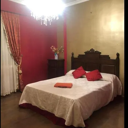 En Pleno Centro De 3 3 Banos Privados *