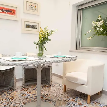 Charming With Pool And Garage Sevilla