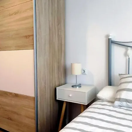 Selecta 3 Junto A Sanchez Pizjuan Apartment *