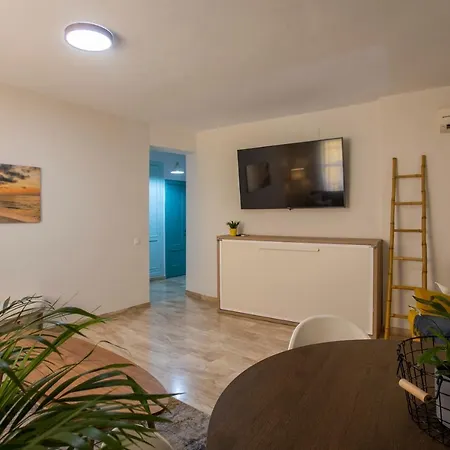 Bonito Nice Apartamento Centro *