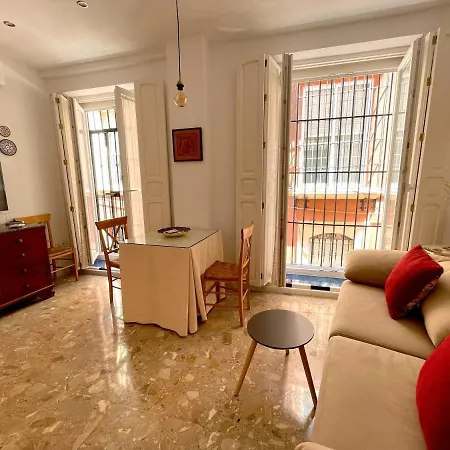 Eva Recommends Marchena Apartment *