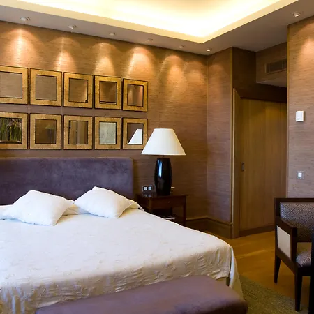 Silken Al-andalus Palace Hotel