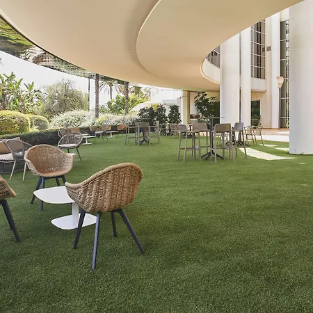 Silken Al-andalus Palace Hotel
