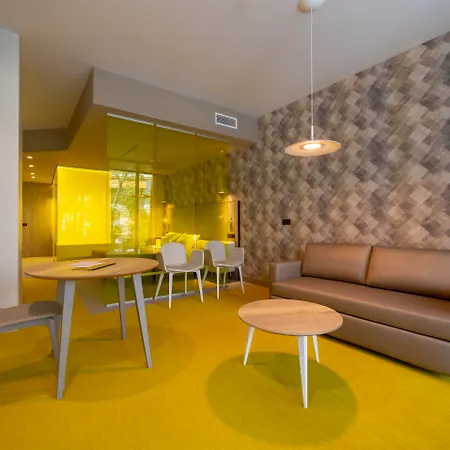 Hotel Macia Kubb Sevilla