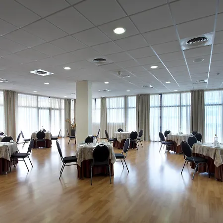 Exe Palmera 4*