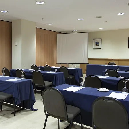 Vertice 4* Sevilla