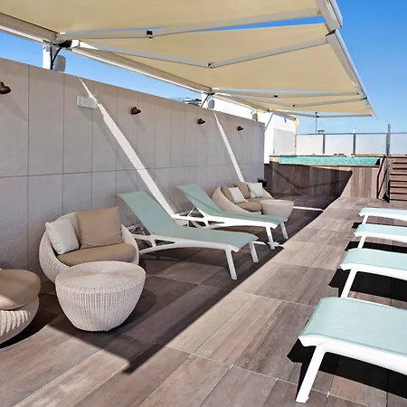 Catalonia Santa Justa Hotel