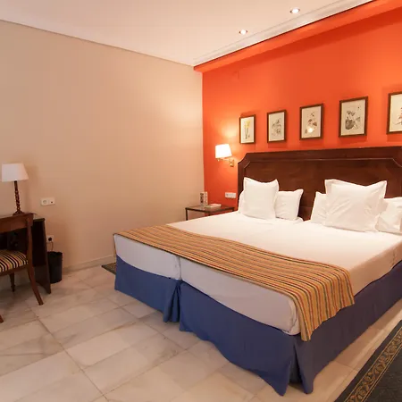 San Gil Hotel 4*
