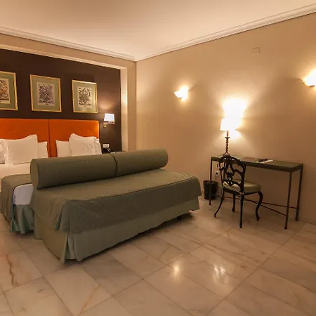 San Gil Hotel 4*