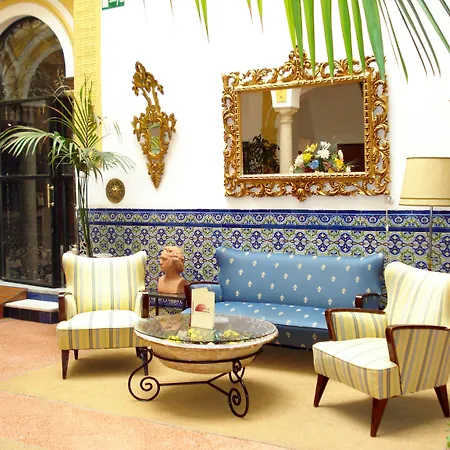 Abanico Casa Palacio 3* סביליה