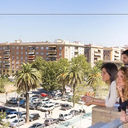 Pasarela 4* Σεβίλλη