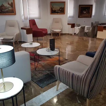 Ξενοδοχείο Pasarela 4*