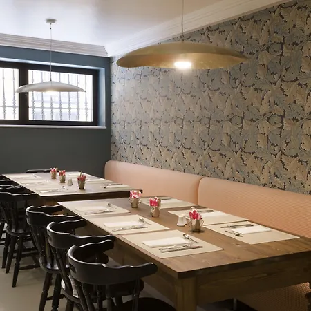 מלון Petit Palace Puerta De Triana סביליה