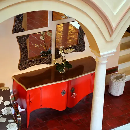 Hotel Sacristia De Santa Ana