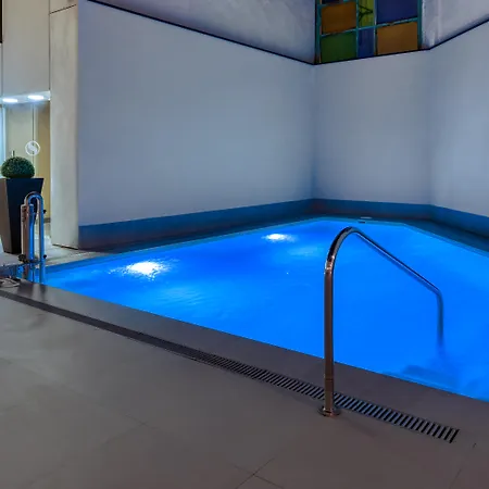Virgen De Reyes Hotel