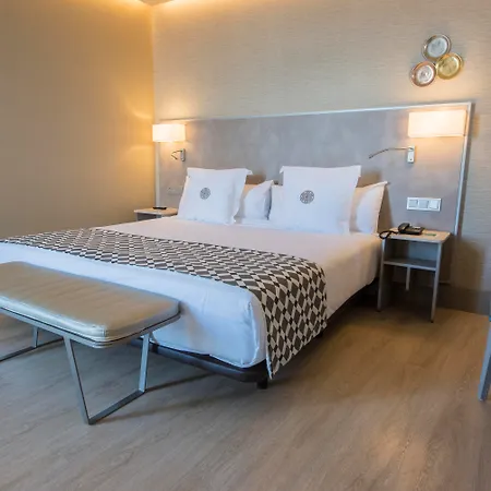 America Hotel 4*