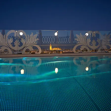 Monte Triana Hotel