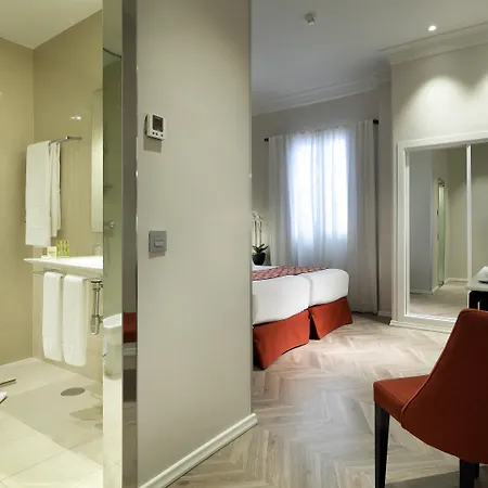 Hotel Eurostars Regina 3*