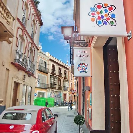 Szálloda Petit Palace Marques Santa Ana 4*