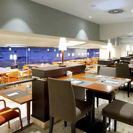 Exe Isla Cartuja Hotel Sevilla