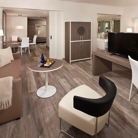 Hotel Melia Lebreros 4*