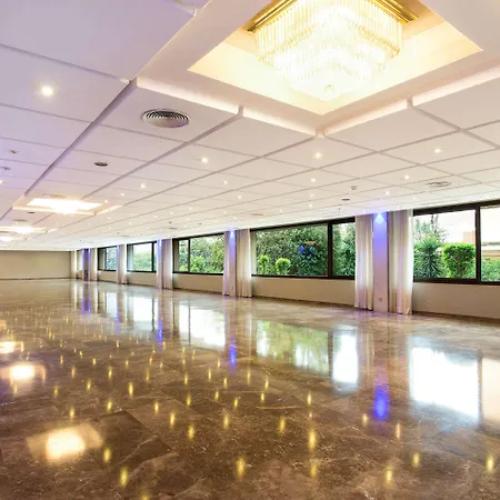 Melia Lebreros 4* Sevilla