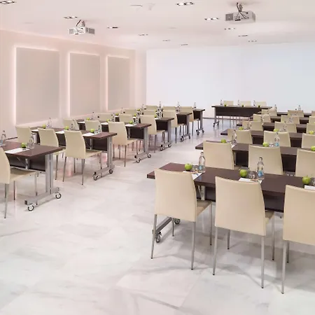 Melia Lebreros 4* Sevilla
