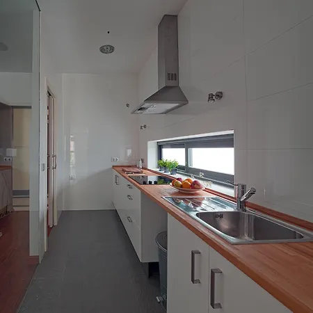 Azz Torre De La Plata Apartment Seville