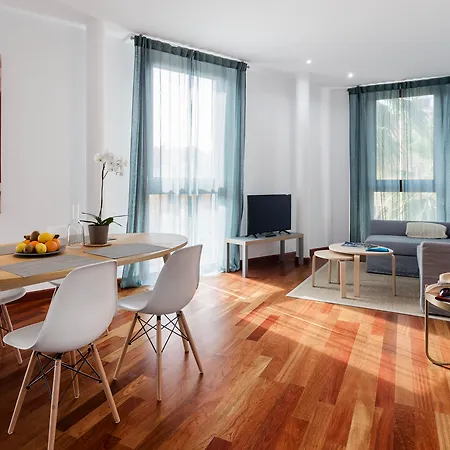 Apartment Azz Torre De La Plata Seville