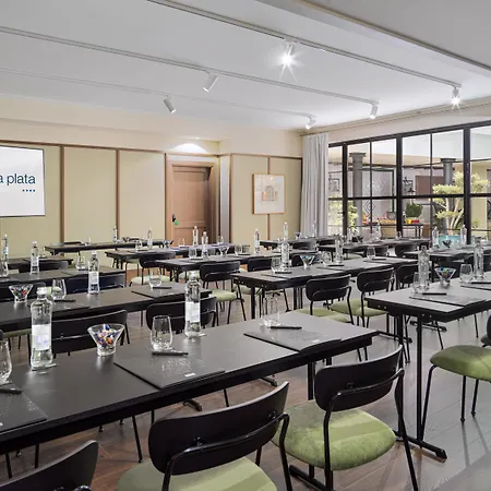 H10 Casa De La Plata Hotel 4*