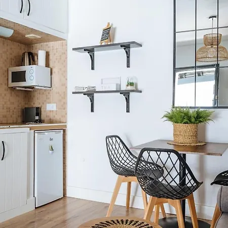 New In Traditional Building Of The Xvi Century Apartment *