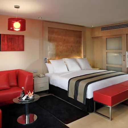 The Level At Melia 3*