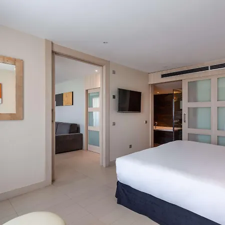 Hotel The Level At Melia