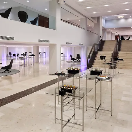 The Level At Melia 3*