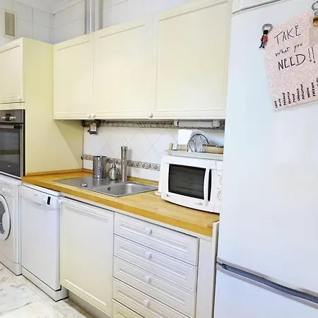 Apartment Beyourself By Sevillaluxurysuites Seville