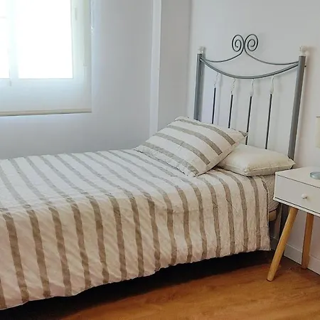 Nuevo 3 Y Vista A La Giralda Junto A Sanchez Pizjuan Apartamento Sevilla