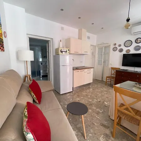 Eva Recommends Marchena Apartment