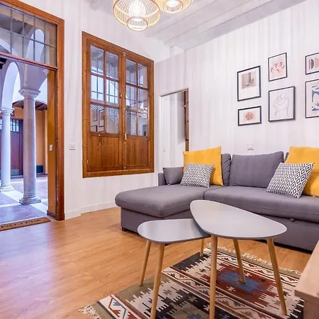 Palacios Malaver Apartment