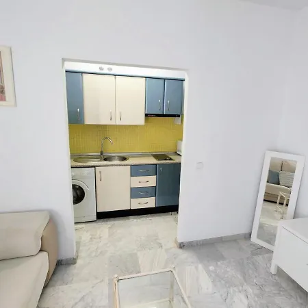 Apartment Dos En San Bernardo Seville
