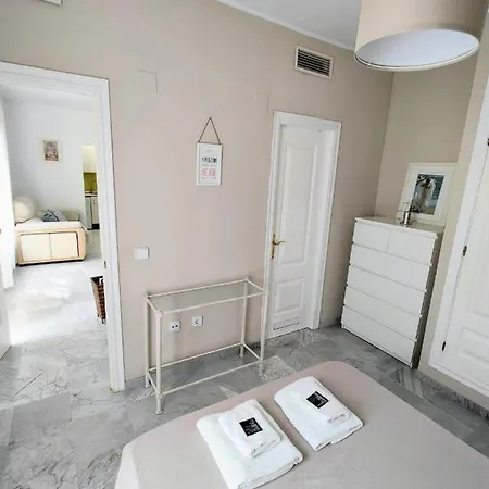 Apartment Dos En San Bernardo Seville