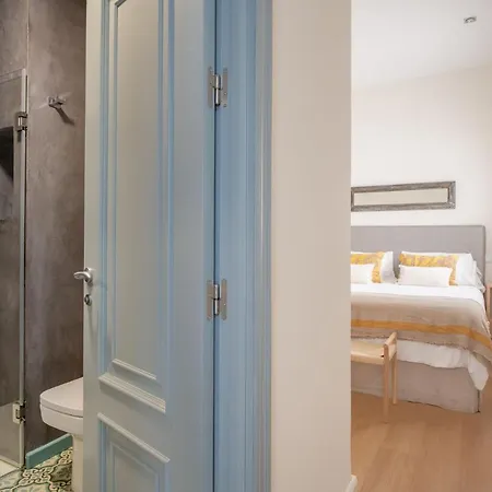 Plaza Nueva 2 Bedrooms & 2 Bathrooms Appartement *