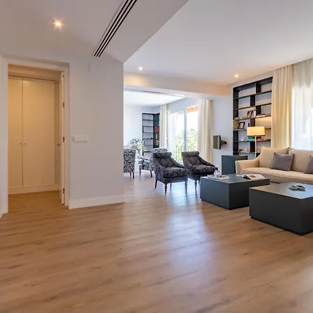 Apartment Plaza De Espana Deluxe By Valcambre