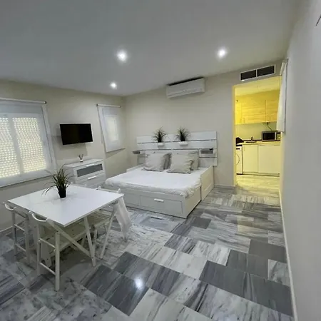 Apartment En Calle Rocio-triana *