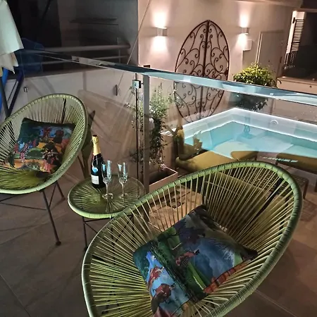 Apartment Luxury Penthouse With Private Pool Setas Monument
