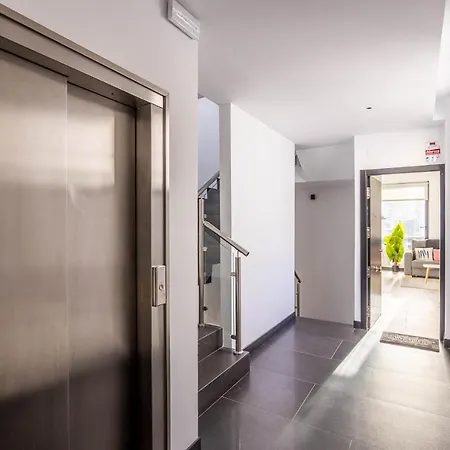 Nervion 2 - Vacacional Apartment
