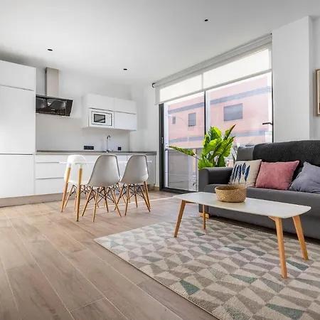 Nervion 2 - Vacacional Apartment *