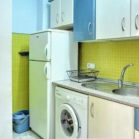 Dos En San Bernardo Apartment Seville
