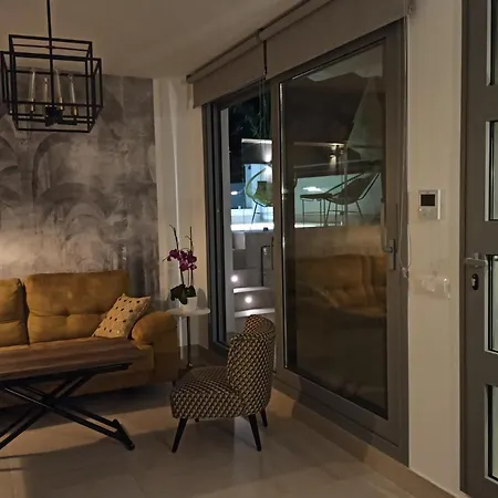 Luxury Penthouse With Private Pool Setas Monument Apartment